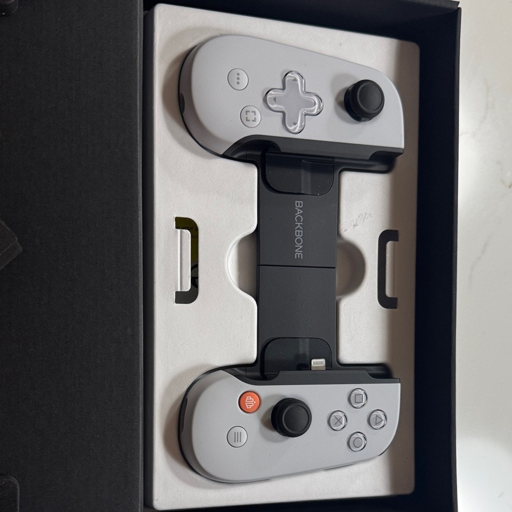 Backbone Gray Mobile Gaming Controller